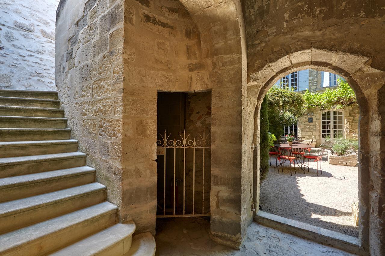 Hotel De L'Atelier Villeneuve-lès-Avignon Extérieur photo